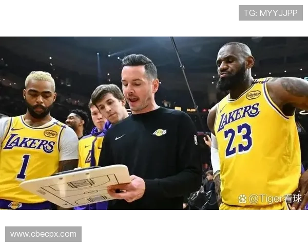 再来一节！狄龙琼斯发球失误芬克绝杀三分未中比赛进入加时激战